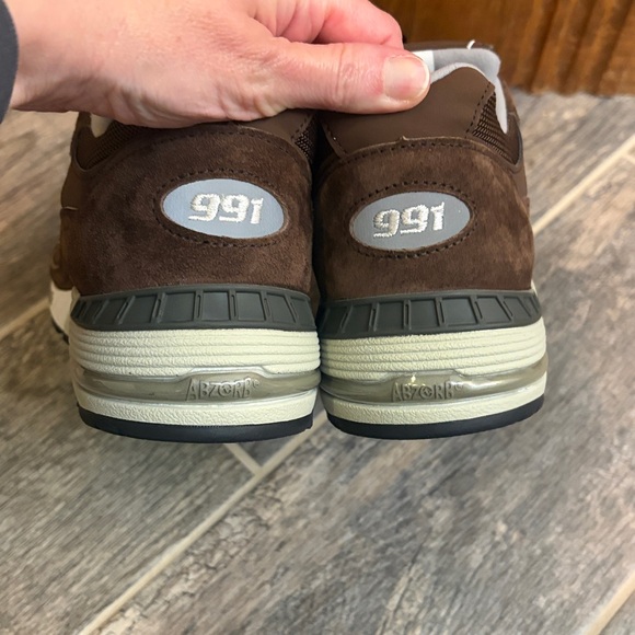 New Balance 991 Brown Sneakers size 7.5, W991BGW Made In England - Picture 14 of 14